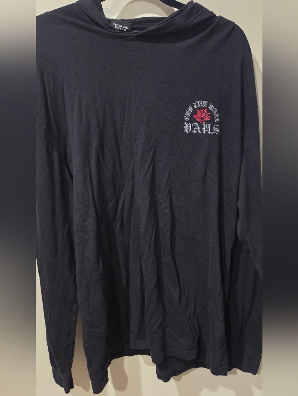 Vans Men's Black Long-Sleeve Hooded Graphic Tee with Red Rose Logo XXL